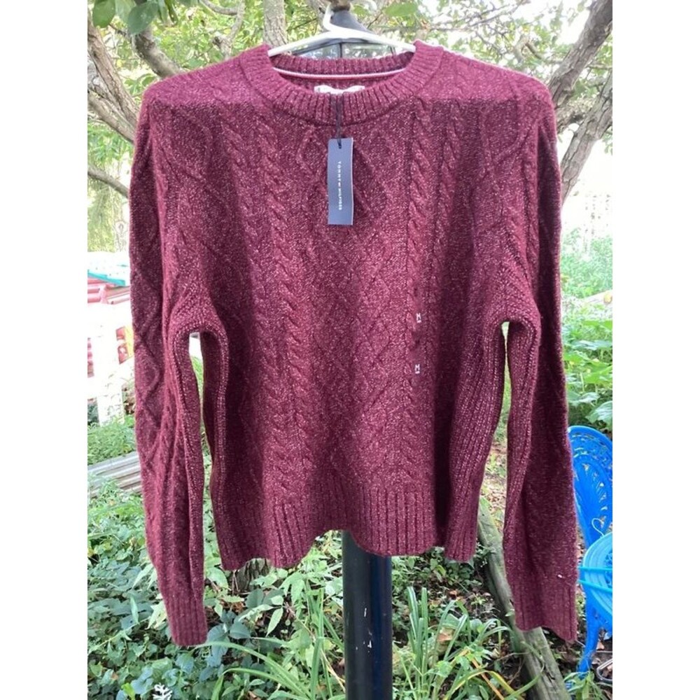 Tommy Hilfiger Woman's Cable Knit Crewneck Sweater NWT SZ Medium
